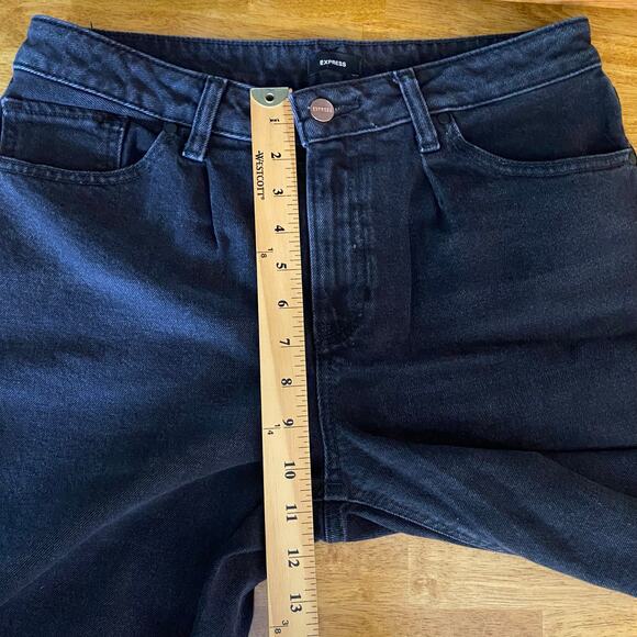 Express Women's Size 6 Relaxed Tapered Mid Rise Black Denim Jeans Cotton - Picture 10 of 11
